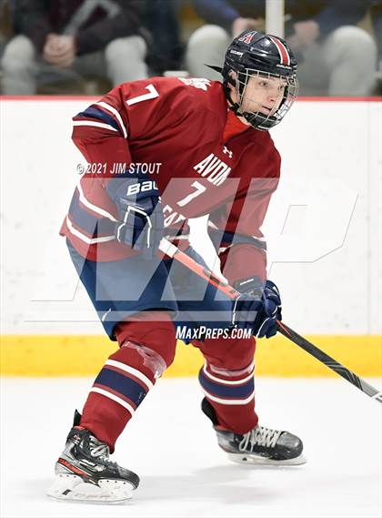 Thumbnail 2 in Kent vs. Avon Old Farms (Avon Christmas Classic Final) photogallery.