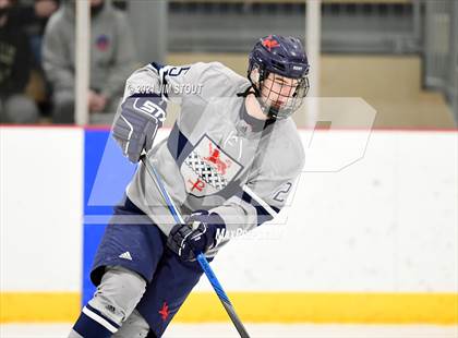 Thumbnail 1 in Kent vs. Avon Old Farms (Avon Christmas Classic Final) photogallery.
