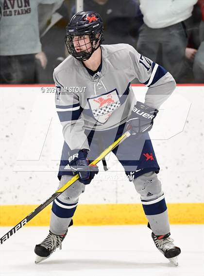 Thumbnail 1 in Kent vs. Avon Old Farms (Avon Christmas Classic Final) photogallery.
