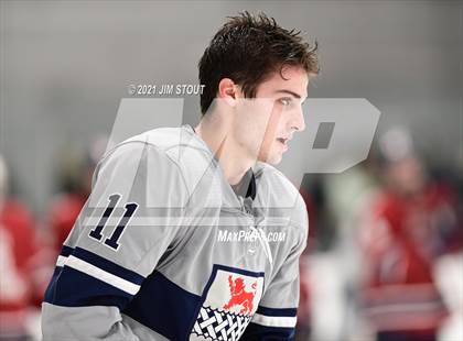 Thumbnail 2 in Kent vs. Avon Old Farms (Avon Christmas Classic Final) photogallery.