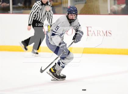 Thumbnail 2 in Kent vs. Avon Old Farms (Avon Christmas Classic Final) photogallery.
