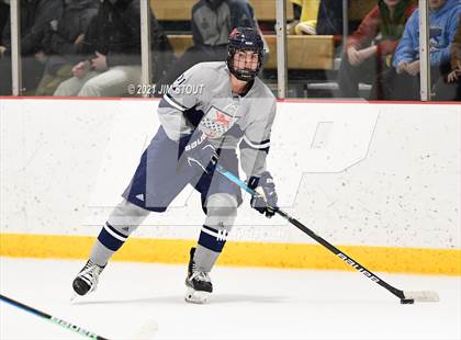 Thumbnail 1 in Kent vs. Avon Old Farms (Avon Christmas Classic Final) photogallery.