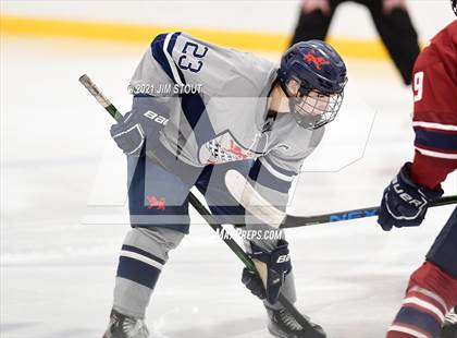 Thumbnail 1 in Kent vs. Avon Old Farms (Avon Christmas Classic Final) photogallery.