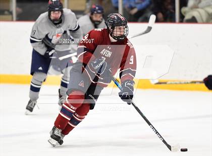 Thumbnail 1 in Kent vs. Avon Old Farms (Avon Christmas Classic Final) photogallery.