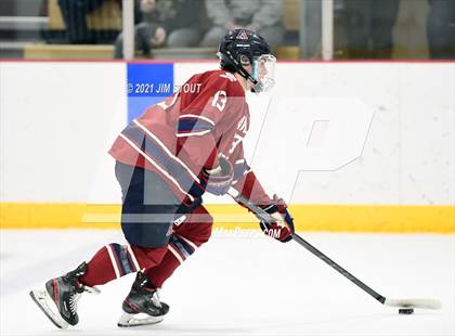 Thumbnail 3 in Kent vs. Avon Old Farms (Avon Christmas Classic Final) photogallery.