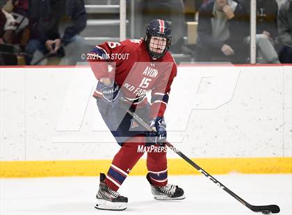 Thumbnail 2 in Kent vs. Avon Old Farms (Avon Christmas Classic Final) photogallery.