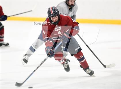 Thumbnail 2 in Kent vs. Avon Old Farms (Avon Christmas Classic Final) photogallery.