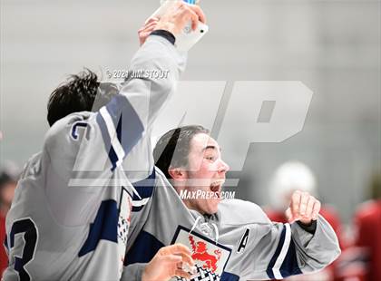 Thumbnail 3 in Kent vs. Avon Old Farms (Avon Christmas Classic Final) photogallery.