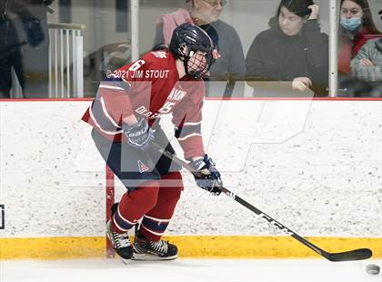 Thumbnail 2 in Kent vs. Avon Old Farms (Avon Christmas Classic Final) photogallery.