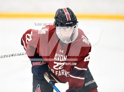 Thumbnail 1 in Kent vs. Avon Old Farms (Avon Christmas Classic Final) photogallery.