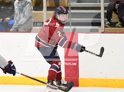 Thumbnail 1 in Kent vs. Avon Old Farms (Avon Christmas Classic Final) photogallery.