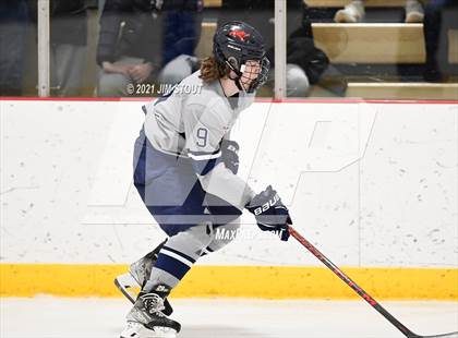 Thumbnail 2 in Kent vs. Avon Old Farms (Avon Christmas Classic Final) photogallery.