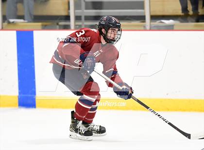 Thumbnail 2 in Kent vs. Avon Old Farms (Avon Christmas Classic Final) photogallery.