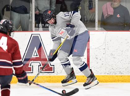 Thumbnail 2 in Kent vs. Avon Old Farms (Avon Christmas Classic Final) photogallery.