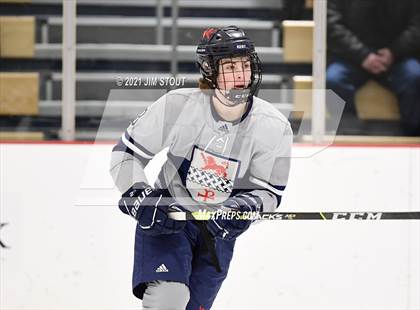 Thumbnail 1 in Kent vs. Avon Old Farms (Avon Christmas Classic Final) photogallery.