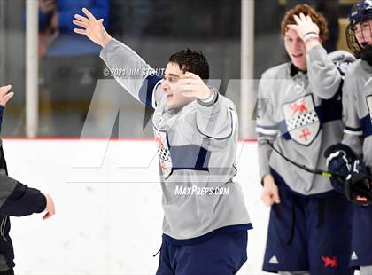 Thumbnail 1 in Kent vs. Avon Old Farms (Avon Christmas Classic Final) photogallery.