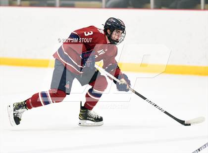 Thumbnail 2 in Kent vs. Avon Old Farms (Avon Christmas Classic Final) photogallery.