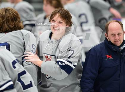 Thumbnail 3 in Kent vs. Avon Old Farms (Avon Christmas Classic Final) photogallery.