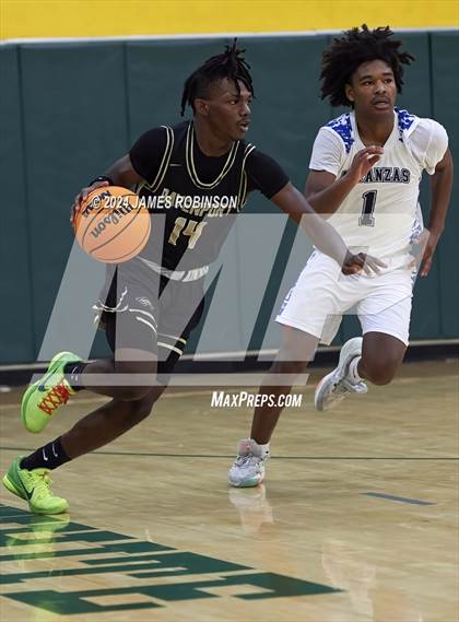Thumbnail 2 in Matanzas vs Davenport (Martin Luther King Jr. Showcase) photogallery.