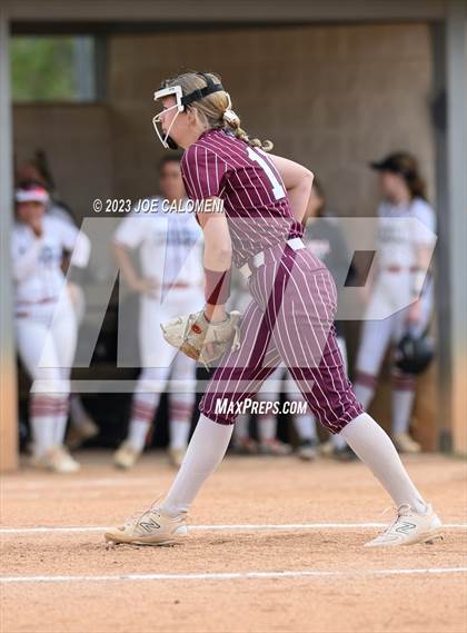 Thumbnail 3 in Marshall vs Churchill photogallery.