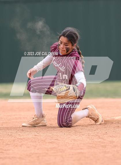 Thumbnail 3 in Marshall vs Churchill photogallery.