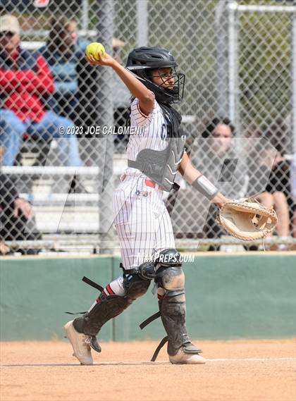 Thumbnail 1 in Marshall vs Churchill photogallery.