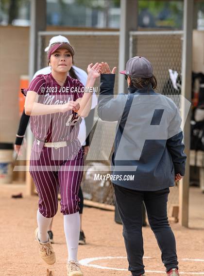 Thumbnail 3 in Marshall vs Churchill photogallery.
