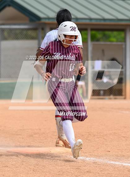Thumbnail 3 in Marshall vs Churchill photogallery.