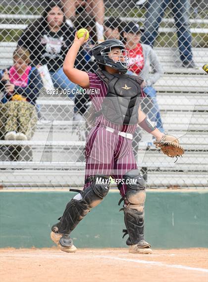 Thumbnail 1 in Marshall vs Churchill photogallery.