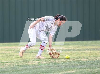 Thumbnail 1 in Marshall vs Churchill photogallery.