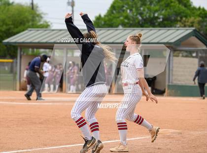 Thumbnail 1 in Marshall vs Churchill photogallery.