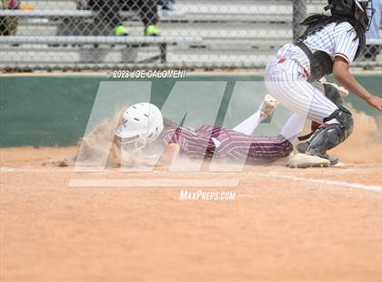 Thumbnail 3 in Marshall vs Churchill photogallery.