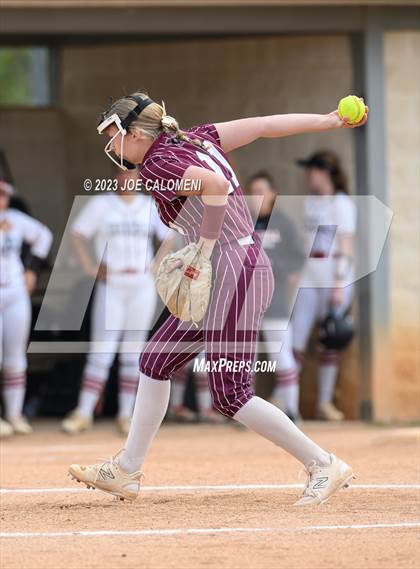 Thumbnail 1 in Marshall vs Churchill photogallery.