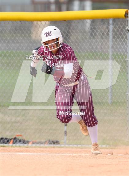 Thumbnail 3 in Marshall vs Churchill photogallery.