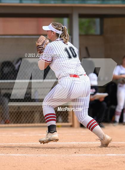Thumbnail 3 in Marshall vs Churchill photogallery.