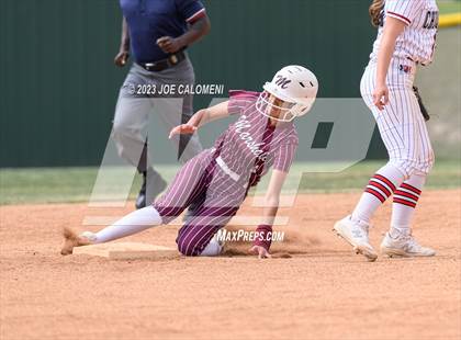 Thumbnail 2 in Marshall vs Churchill photogallery.