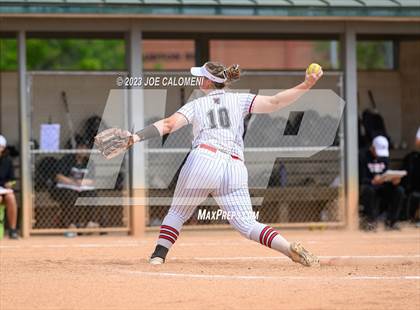 Thumbnail 3 in Marshall vs Churchill photogallery.