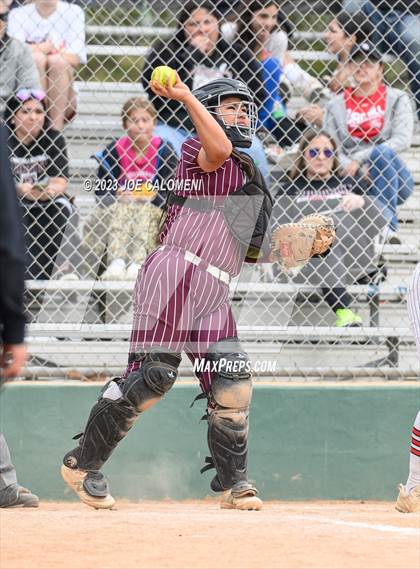 Thumbnail 3 in Marshall vs Churchill photogallery.