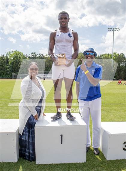 Thumbnail 2 in NCISAA D1 State Championships (Awards) photogallery.