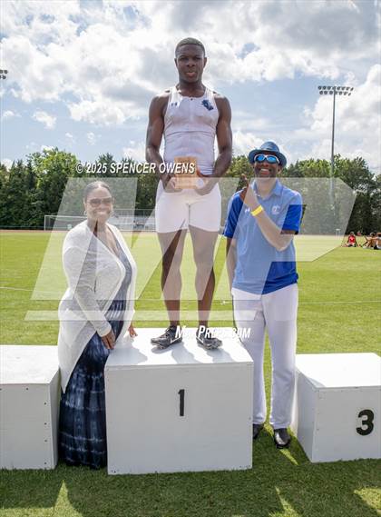 Thumbnail 1 in NCISAA D1 State Championships (Awards) photogallery.