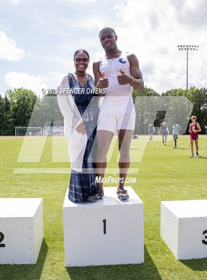Thumbnail 3 in NCISAA D1 State Championships (Awards) photogallery.