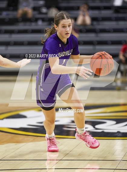 Thumbnail 2 in Father Tolton vs Meadville (Norm Stewart Classic) photogallery.
