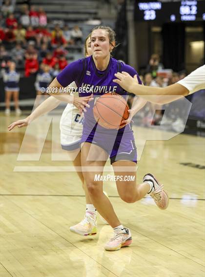 Thumbnail 3 in Father Tolton vs Meadville (Norm Stewart Classic) photogallery.