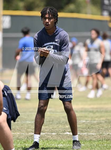 Thumbnail 3 in Sierra Canyon vs. Millikan (South County Tournament) photogallery.