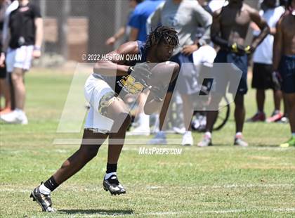 Thumbnail 1 in Sierra Canyon vs. Millikan (South County Tournament) photogallery.