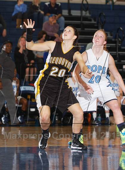 Thumbnail 1 in Sequoyah @ Pope photogallery.