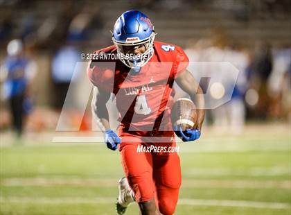 Thumbnail 3 in Santa Margarita @ Los Alamitos photogallery.