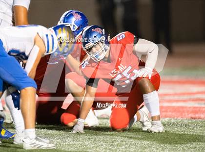 Thumbnail 1 in Santa Margarita @ Los Alamitos photogallery.