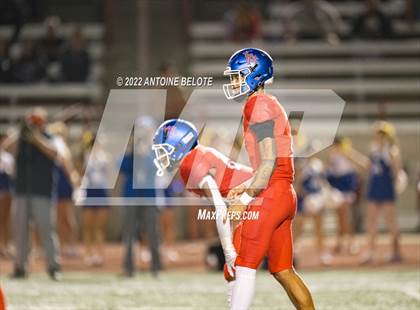 Thumbnail 1 in Santa Margarita @ Los Alamitos photogallery.