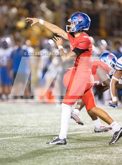 Thumbnail 1 in Santa Margarita @ Los Alamitos photogallery.